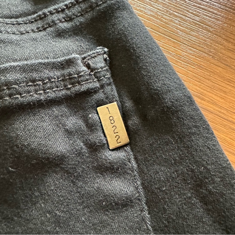 1822 Denim size 4 black skinny jeans - Picture 4 of 8
